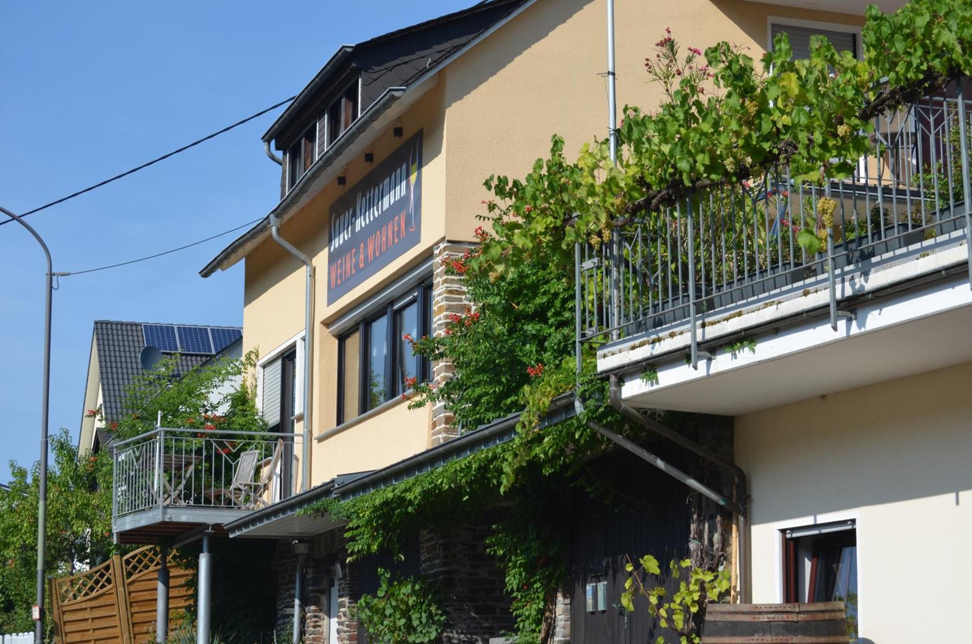 Weingut Sauer-Kettermann Villa Enkirch Buitenkant foto