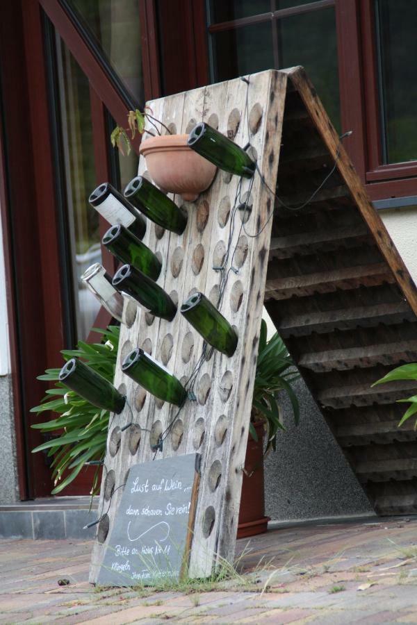 Weingut Sauer-Kettermann Villa Enkirch Buitenkant foto