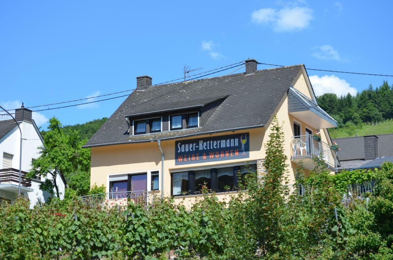 Weingut Sauer-Kettermann Villa Enkirch Buitenkant foto